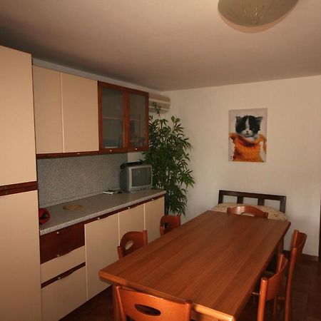 Ba - Villa Stella - 3 Apartments- Линьяно-Саббьядоро Экстерьер фото