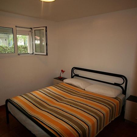 Ba - Villa Stella - 3 Apartments- Линьяно-Саббьядоро Экстерьер фото